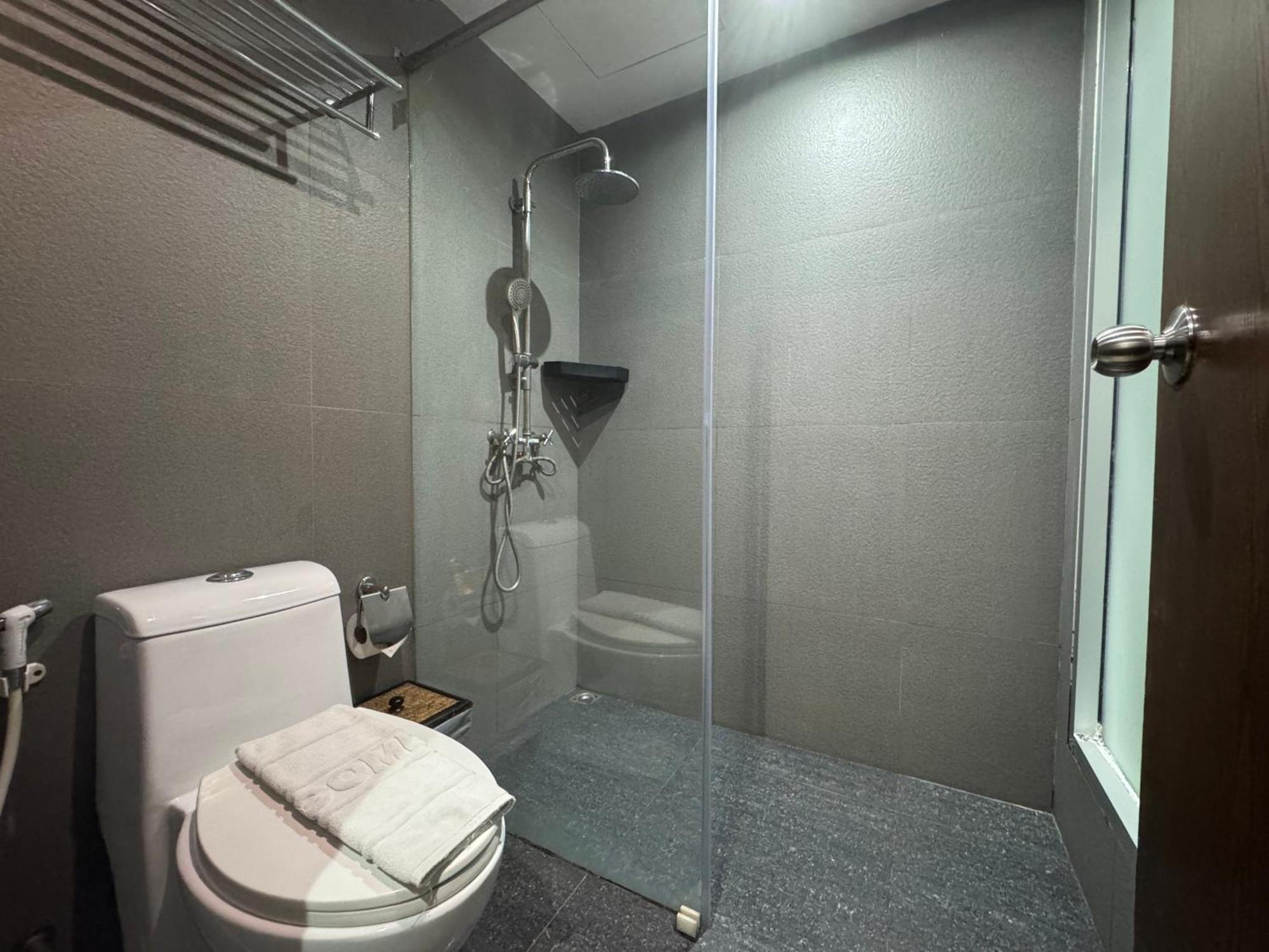 Deluxe Double Room,1646928962:JPEG