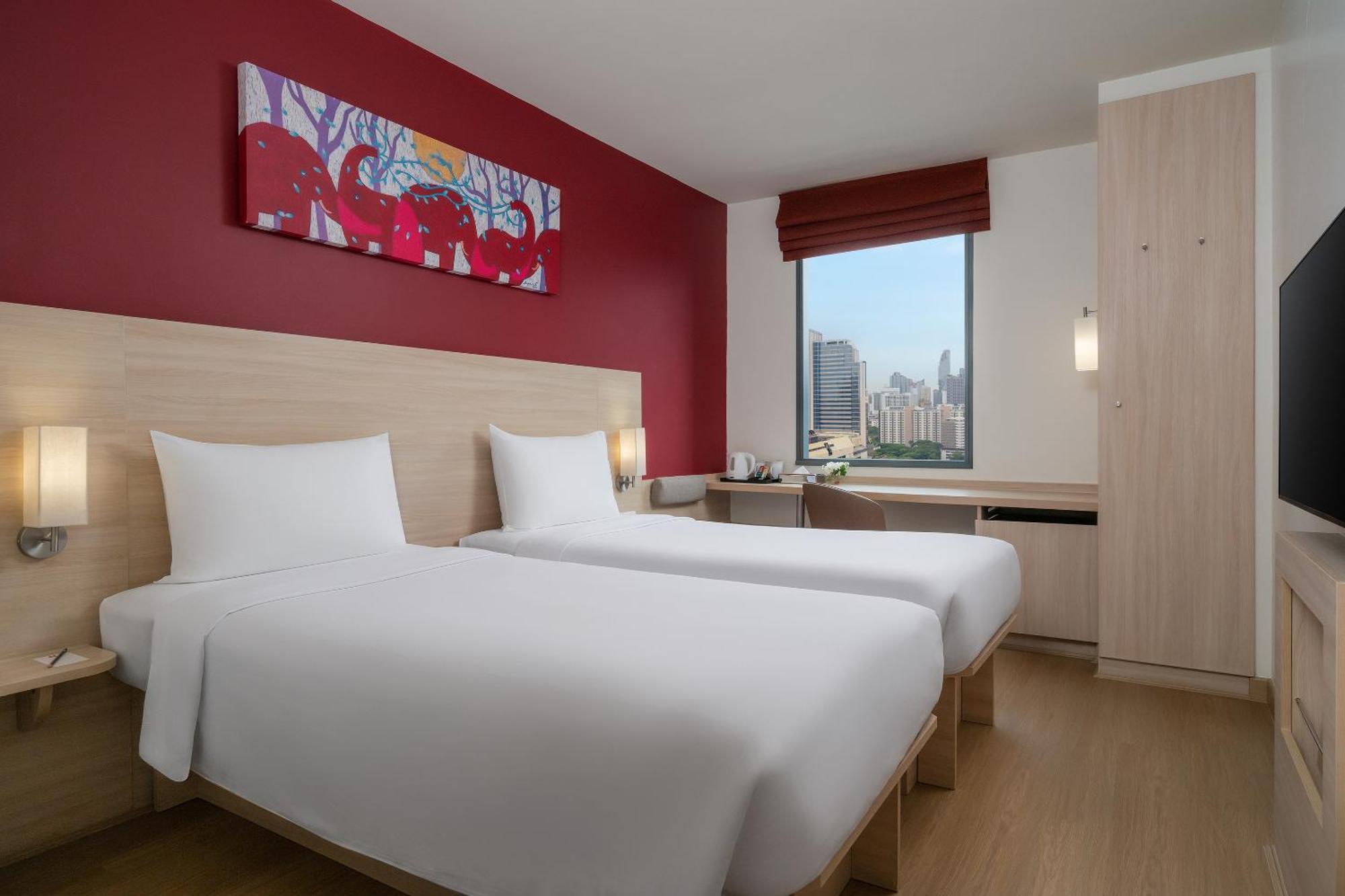 Standard Twin Room