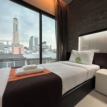 Collection O The Bangkok Airport Link Suite-3