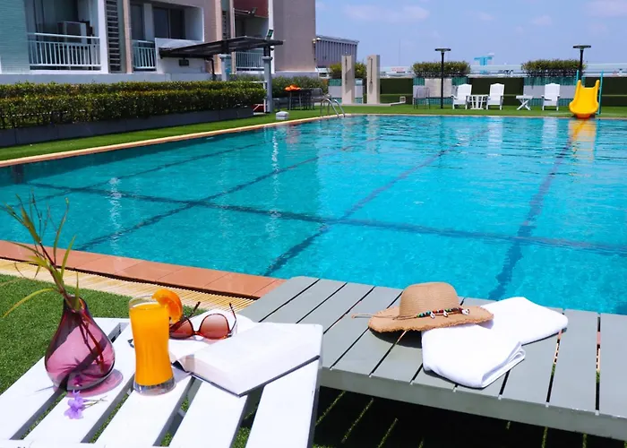 Boutique hotel only: Evergreen Place Siam By Uhg