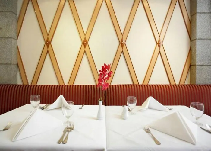 Majestic Suites Hotel